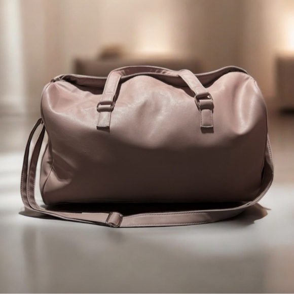 🎁BAG BEAUTY & BLING BUNDLE Atmosphere Weekender Bag fine’ry Gift Box Gold Choker - Picture 5 of 16